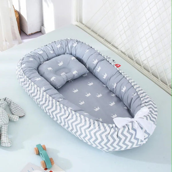 Coussin Réducteur Lit Bébé Bionique Ergonomique en Coton Doux - Confort et Sécurité 12