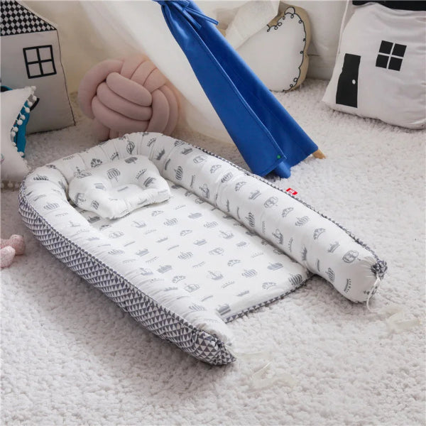 Coussin Réducteur Lit Bébé Bionique Ergonomique en Coton Doux - Confort et Sécurité 3