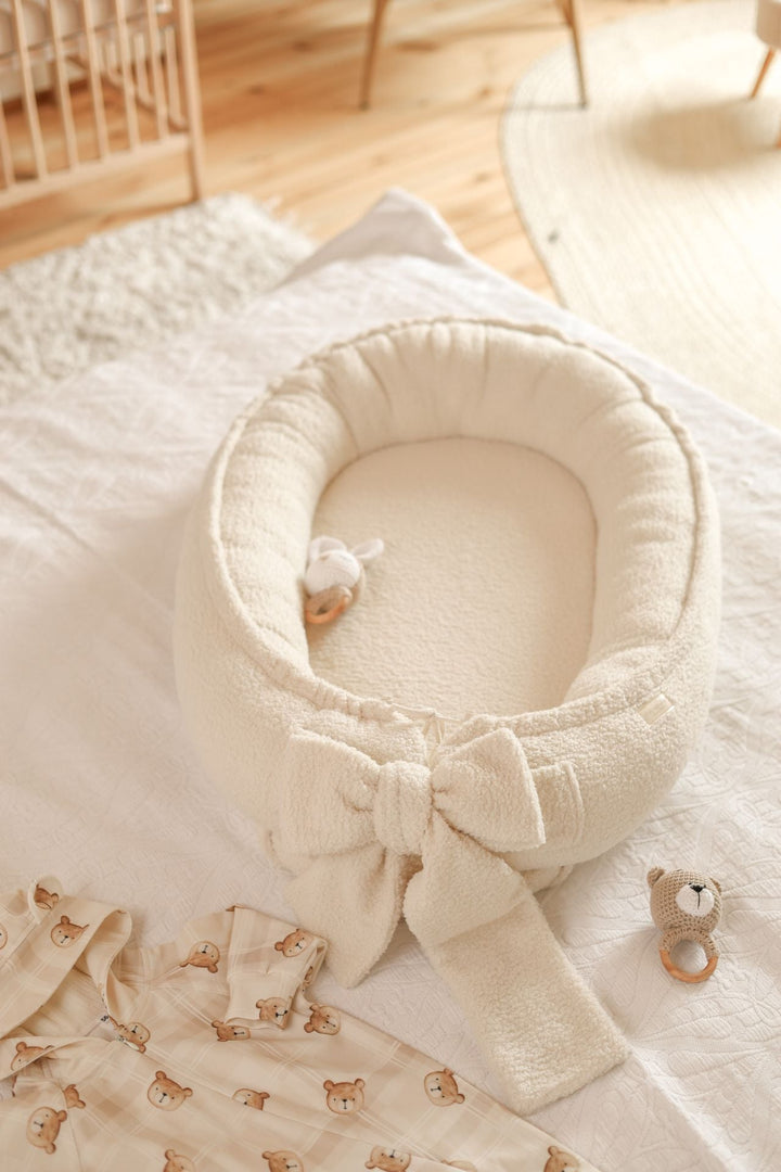 Nid Bébé Bouclé Fait Main - Confort Sûr et Style Élégant pour Nouveau-nés 7