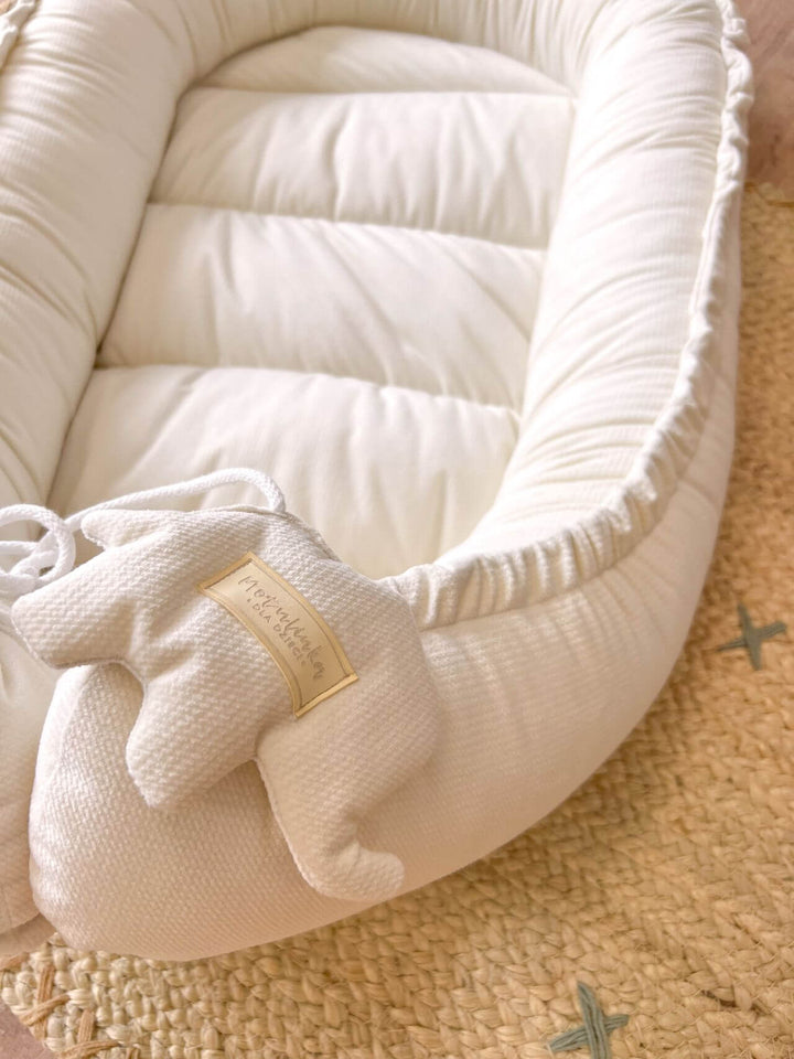 Nid Bébé Fait Main - Velours Crème 100% Coton Confortable et Sécurisant 1