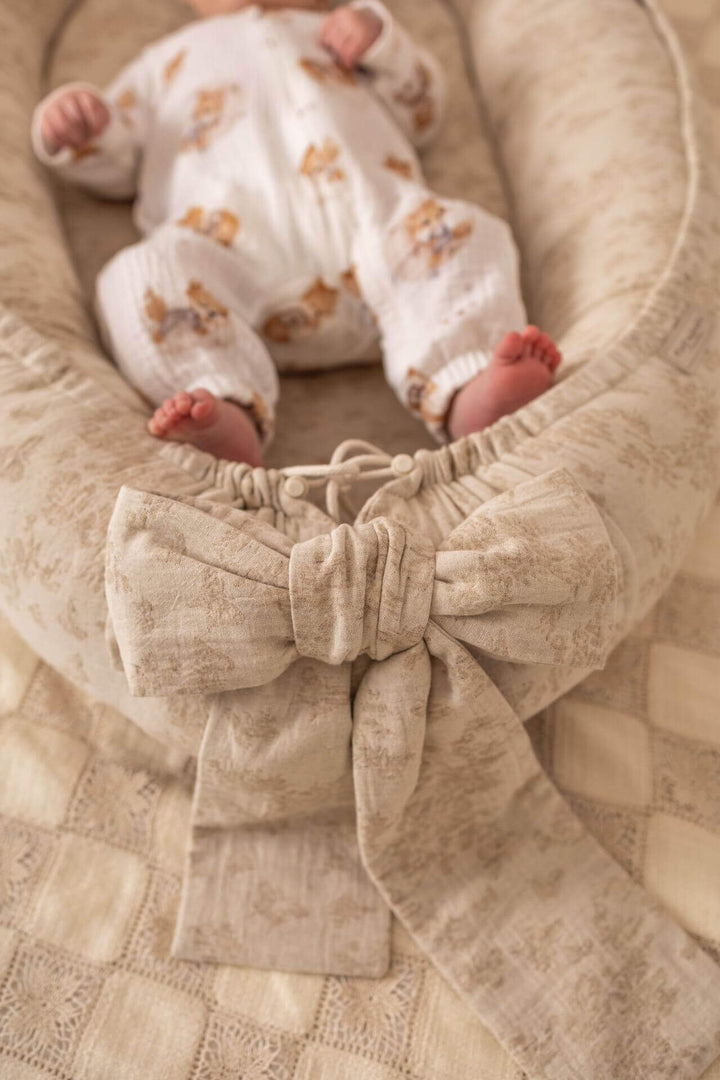 Nid Bébé Fait Main en Coton et Lin - Confort Respirant et Portable, Certifié OEKO-TEX 2