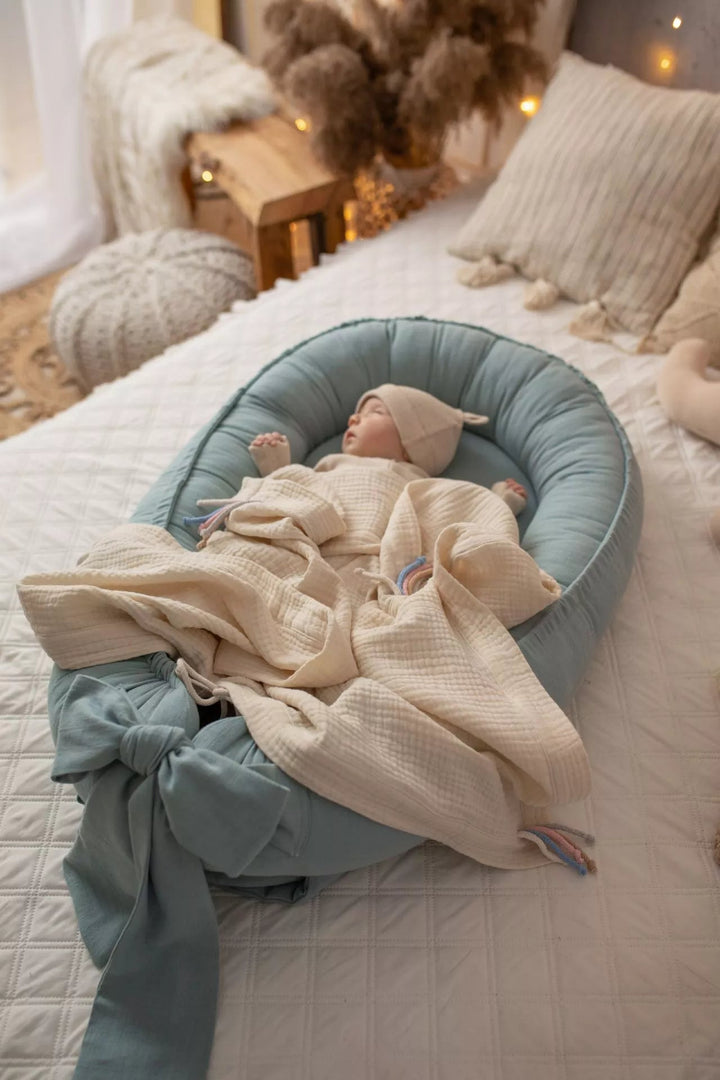 Nid Bébé en Lin Doux Fait Main - Émeraude, Confortable et Pratique pour Nouveau-né 3