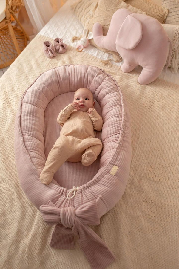Nid Pour Bébé Fait Main en Velours Côtelé - Rose Poudré avec Matelas Amovible 0