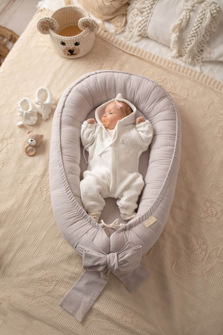 Nid de Bébé Fait Main en Lin Doux - Confort Optimal et Sécurité Nouveau-nés 0