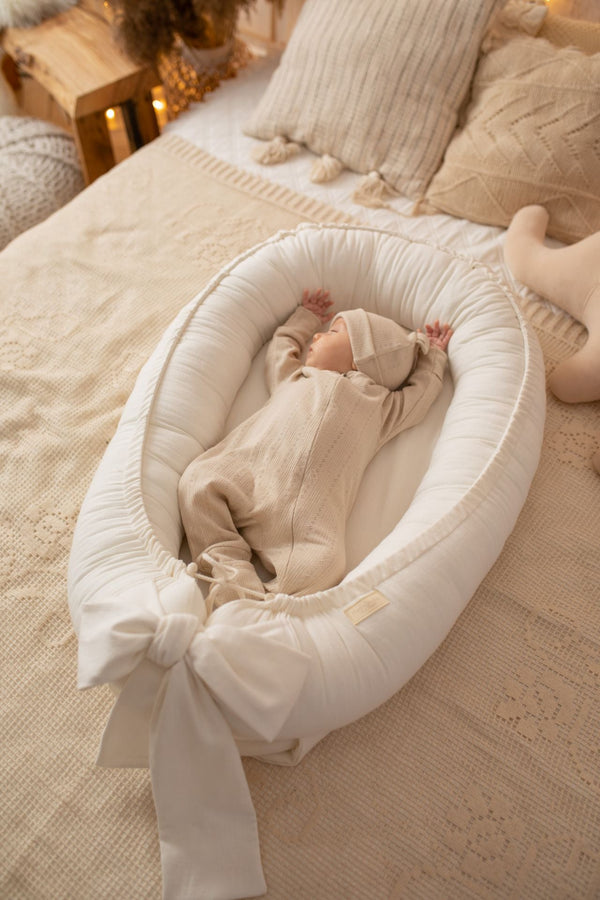 Nid de Bébé en Lin Doux Fait Main - Confort Optimal et Sécurité pour Bébé 0
