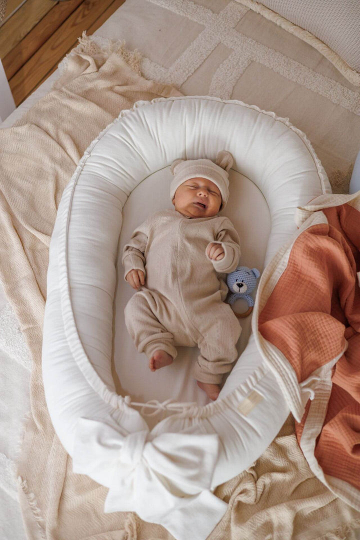 Nid de Bébé en Lin Doux Fait Main - Confort Optimal et Sécurité pour Bébé 2