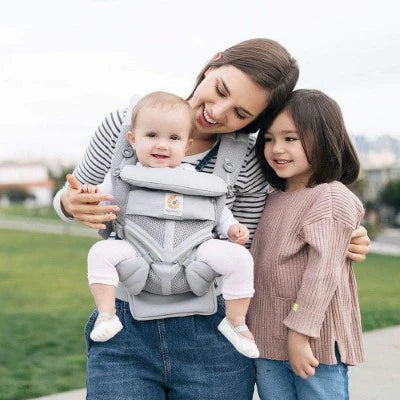Porte-Bébé Ergonomique Gris YUMI™ - Confort Optimal et Sécurité pour Bébé 1