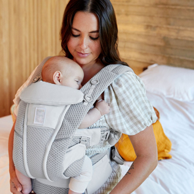Porte-Bébé Ergonomique Gris YUMI™ - Confort Optimal et Sécurité pour Bébé 2